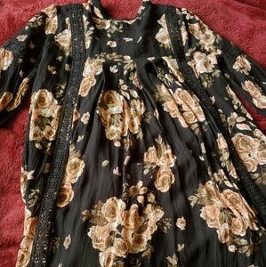 FINAL PRICE Floral babydoll dress size M